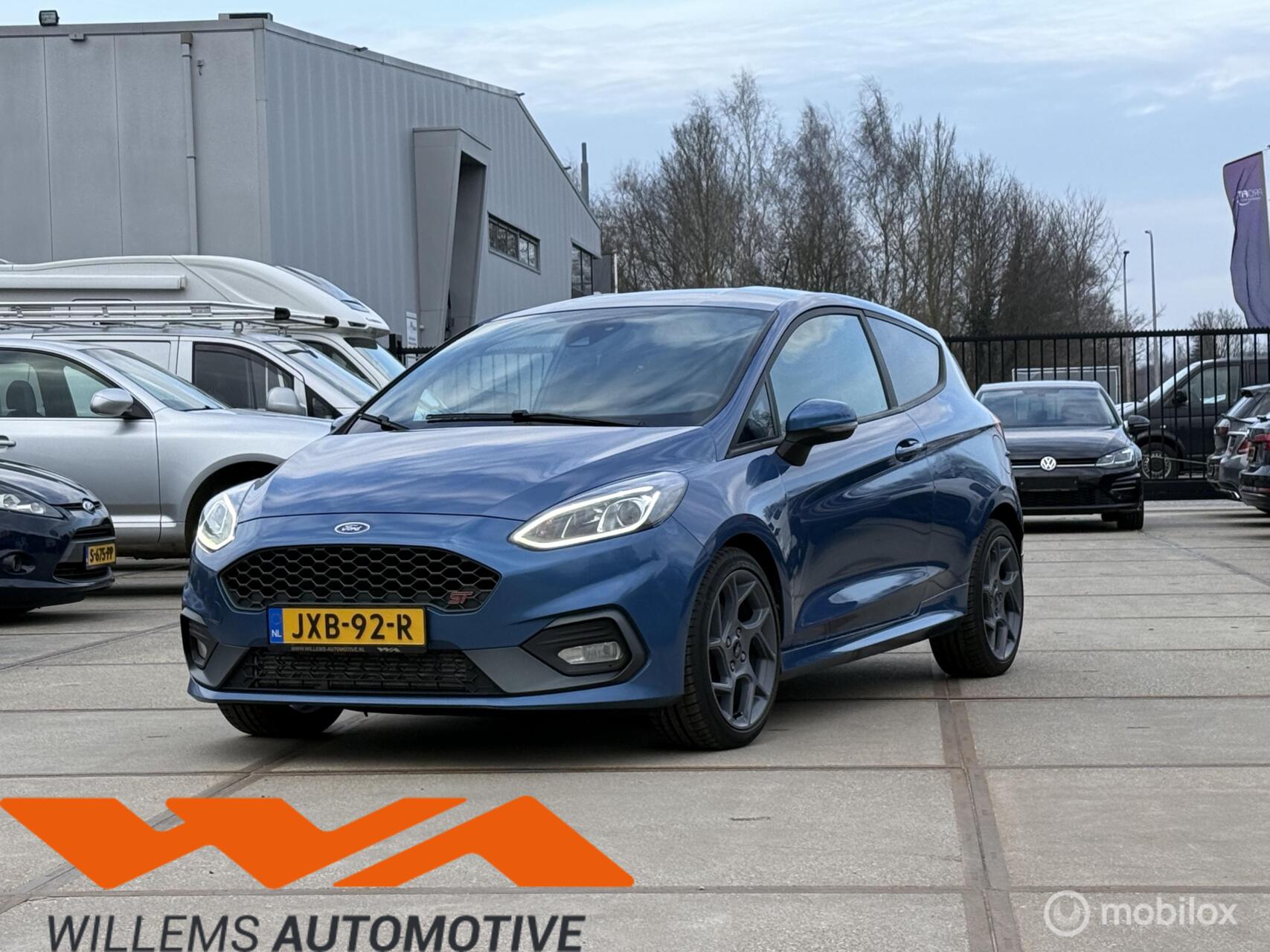 Ford Fiesta 1.5 EcoBoost ST-3 Recaro-17inch 2018 - voorkant