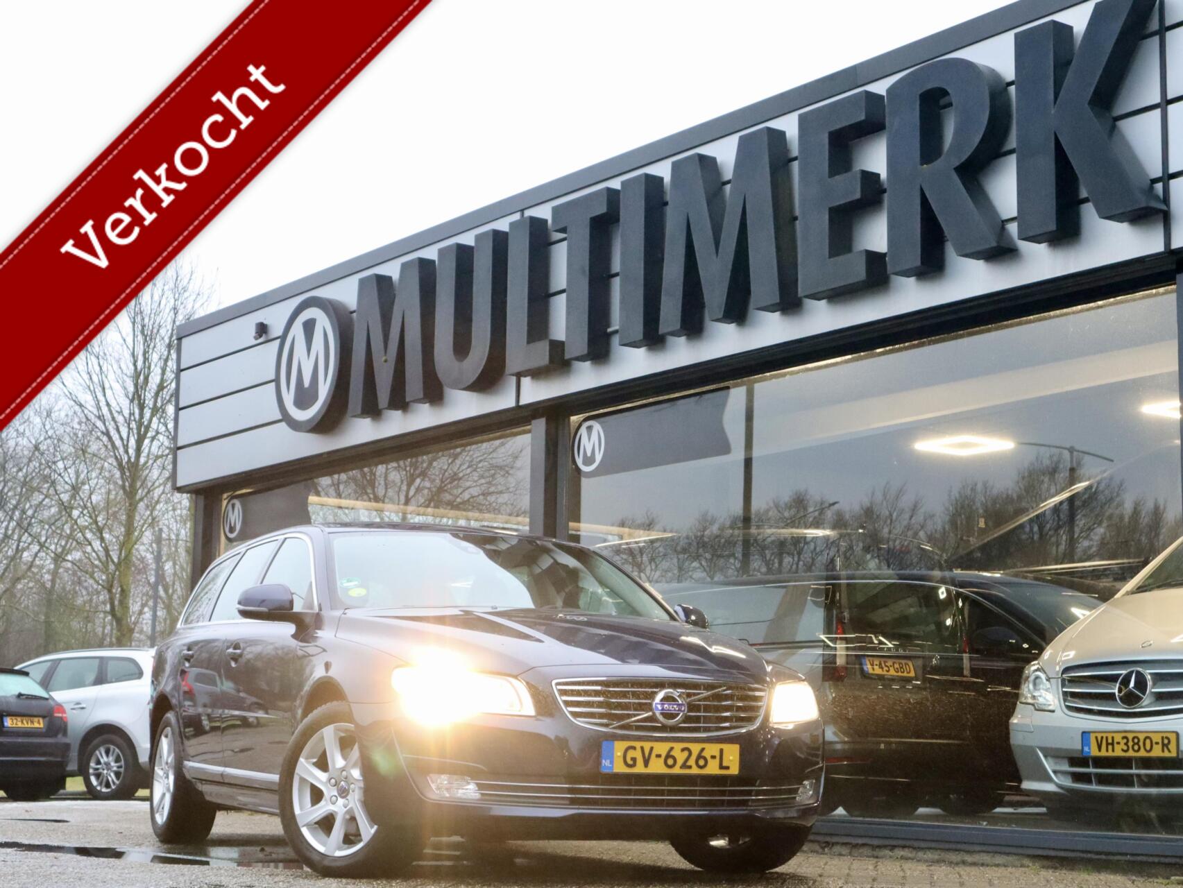 Volvo V70 2.4 D5 AWD Momentum,NL'se Volvo dealer onderhouden 2015 - voorkant