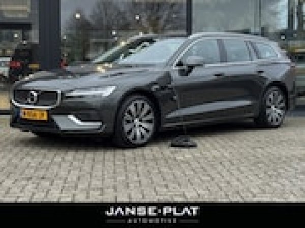 Volvo V60 2.0 T6 AWD Inscr. 2021 - voorkant