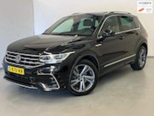 Volkswagen Tiguan 1.5 TSI R-Line Business+ 2022 - voorkant