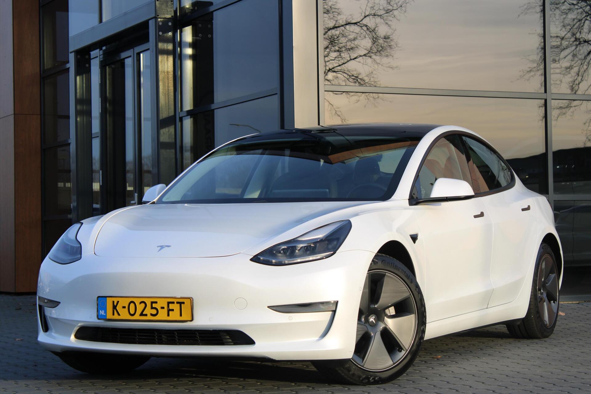 Tesla Model 3 Long Range AWD 75 kWh | Facelift | Trekhaak 2020 - voorkant