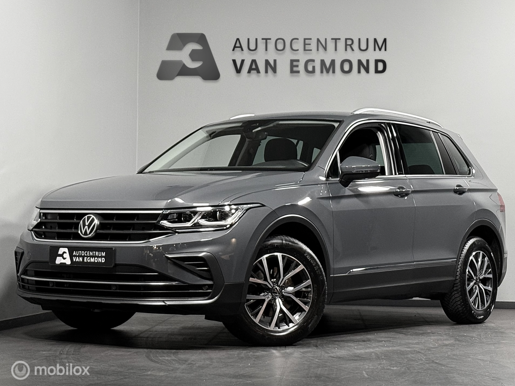 Volkswagen Tiguan 1.5 TSI Life Business | CAMERA | APP. CNNC 2021 - voorkant