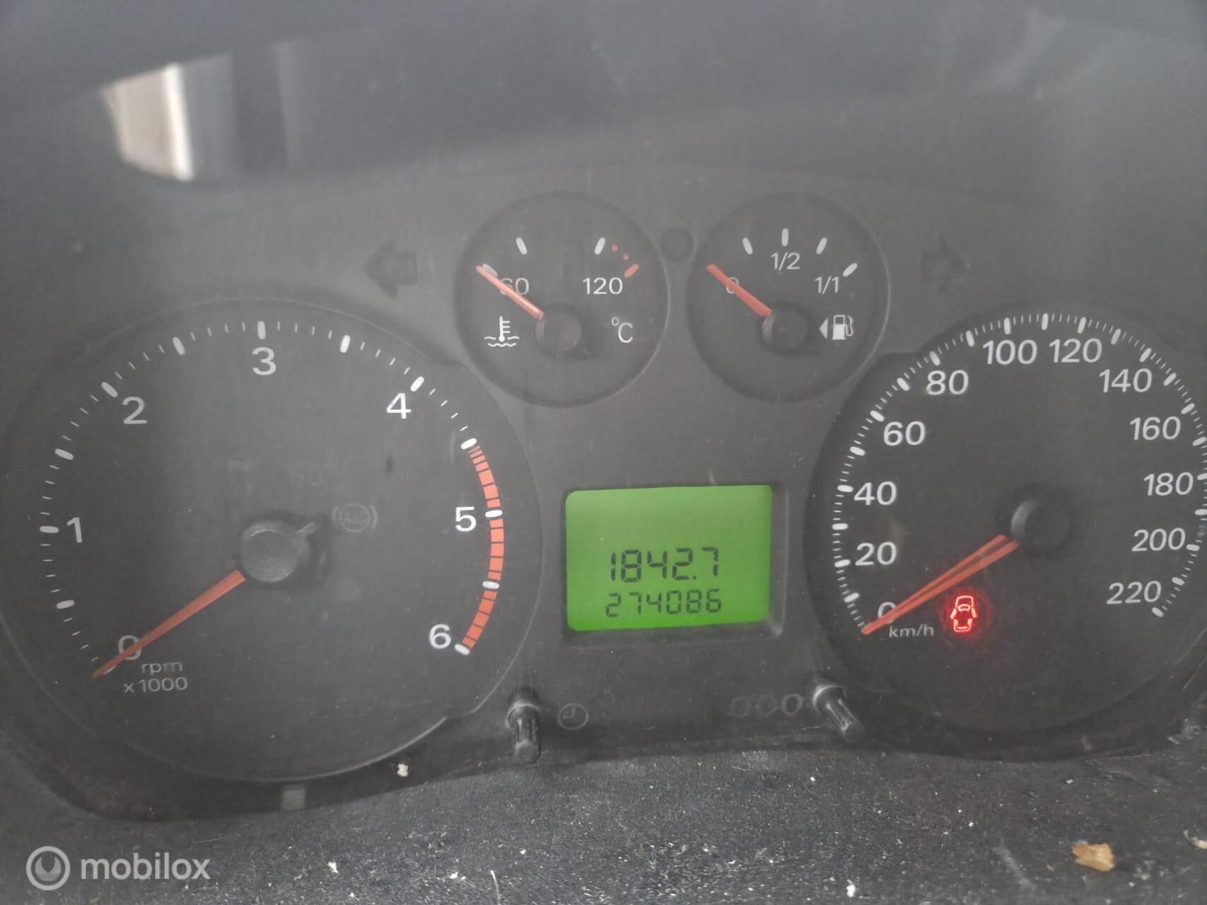 Foto van Ford Transit 260s Van 85dpf LR 4.23