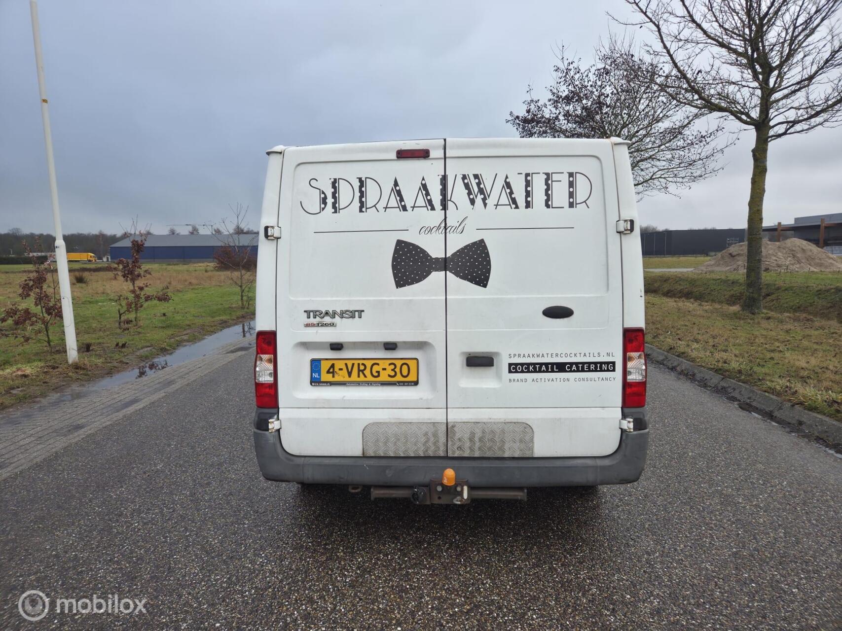 Foto van Ford Transit 260s Van 85dpf LR 4.23