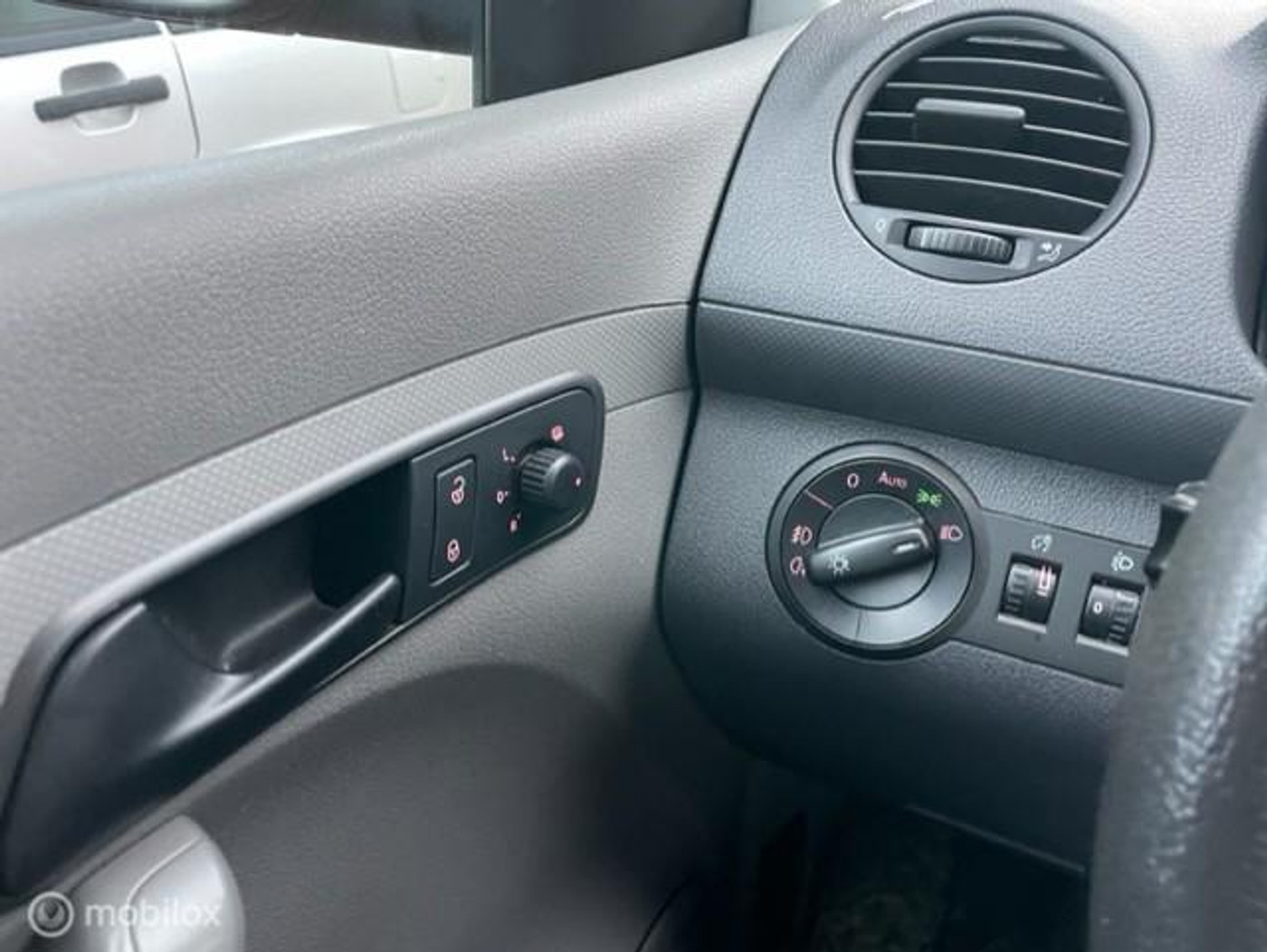 Foto van Volkswagen Caddy Combi