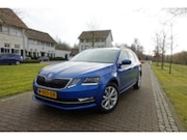 Skoda Octavia 1.6 TDI Greentech Style 2018 - voorkant