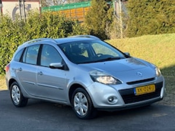 Renault Clio 1.6-16V 2011 - voorkant
