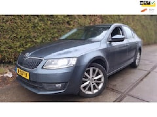 Skoda Octavia 1.6 TDI Grt Sty. Bns 2016 - voorkant