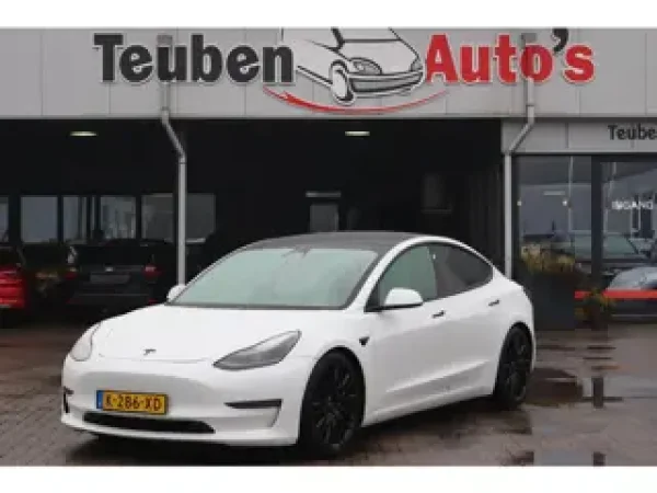 Tesla Model 3 Long Range AWD 2021 - voorkant