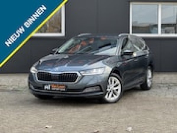 Skoda Octavia 1.0 e-TSI Business Edition Plus 2021 - voorkant