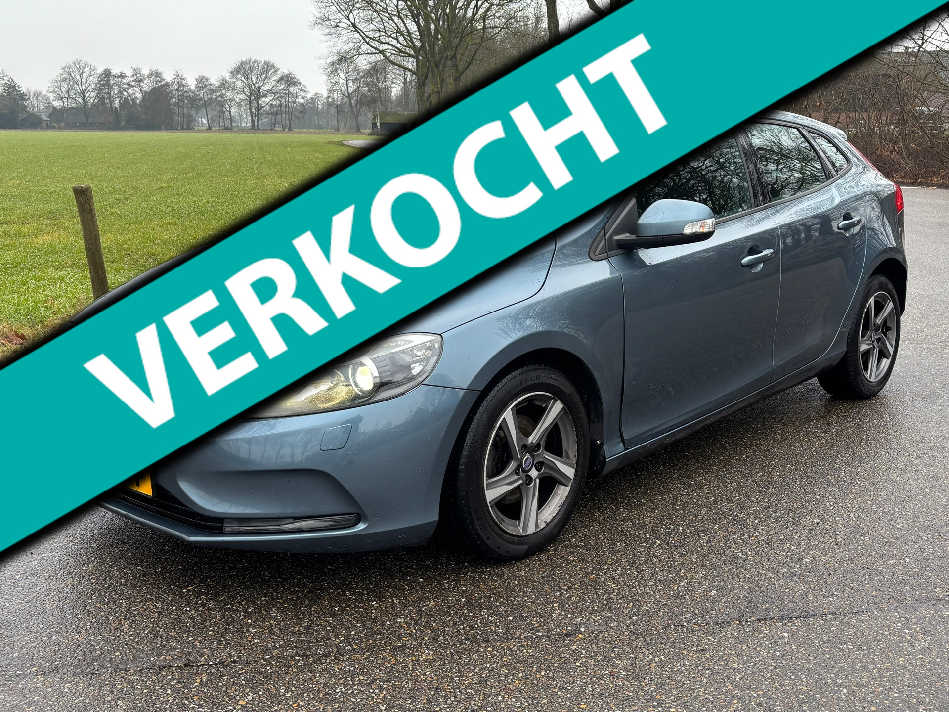 Volvo V40 1.6 D2 Summum |bak kapot | gearbox problem | export price !!! 2014 - voorkant