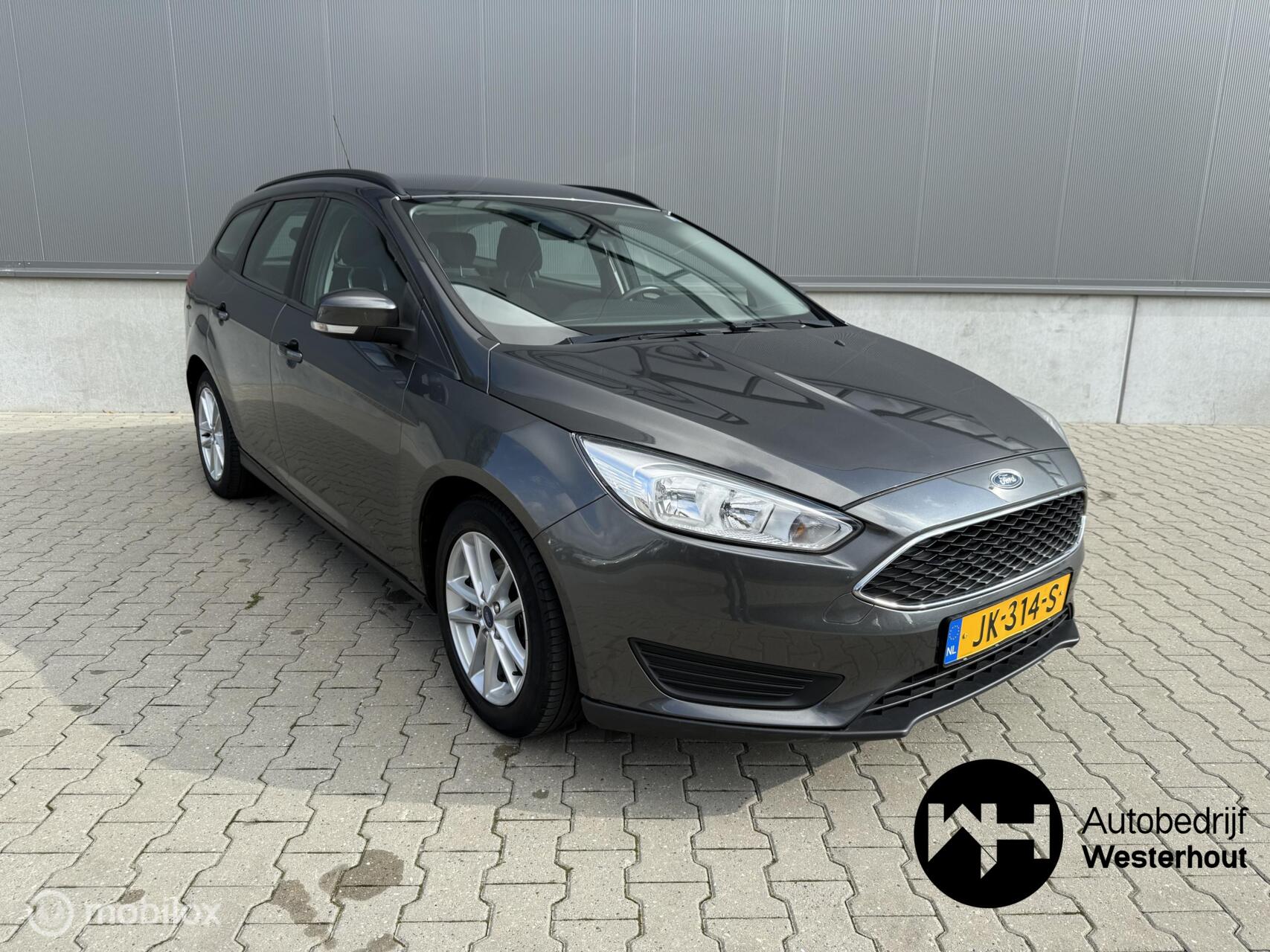 Ford Focus 1.0 Trend Navi Parkeersensoren NAP NWE APK 2016 - voorkant
