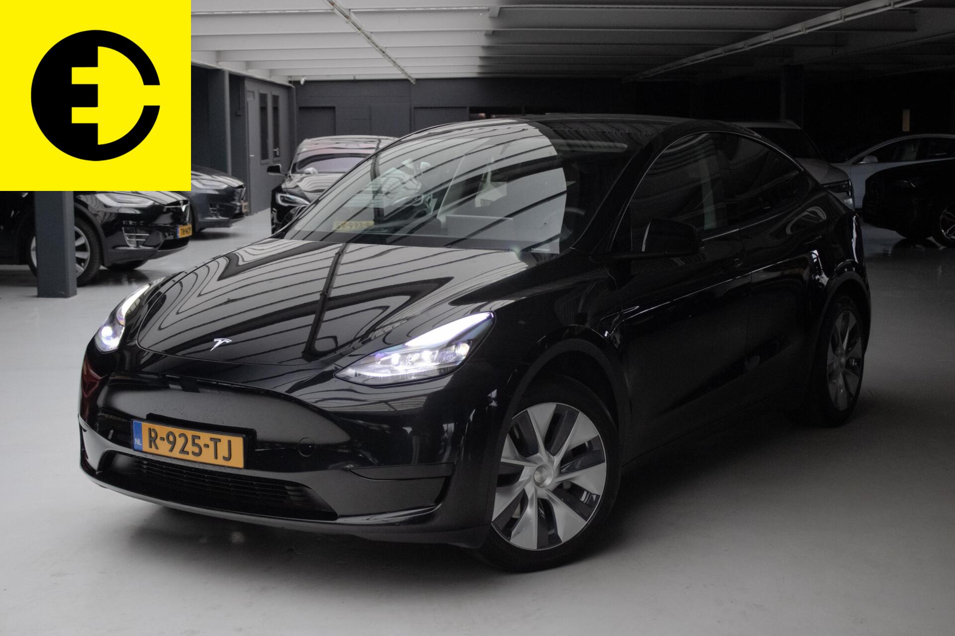 Tesla Model Y RWD 58 kWh | SOH 95,0% | LFP batterij | Enhanced autopilot | Warmtepomp 2022 - voorkant