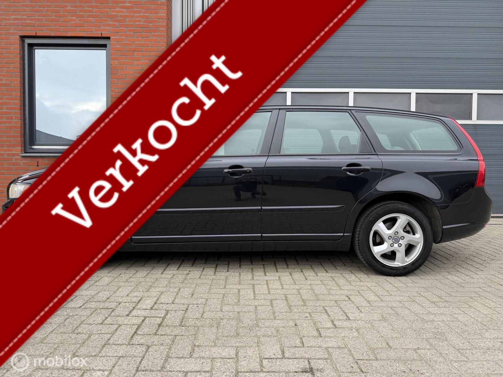 Volvo V50 2.0 Sport - Volvo dealer onderh. - 2e eigenaar 2010 - voorkant