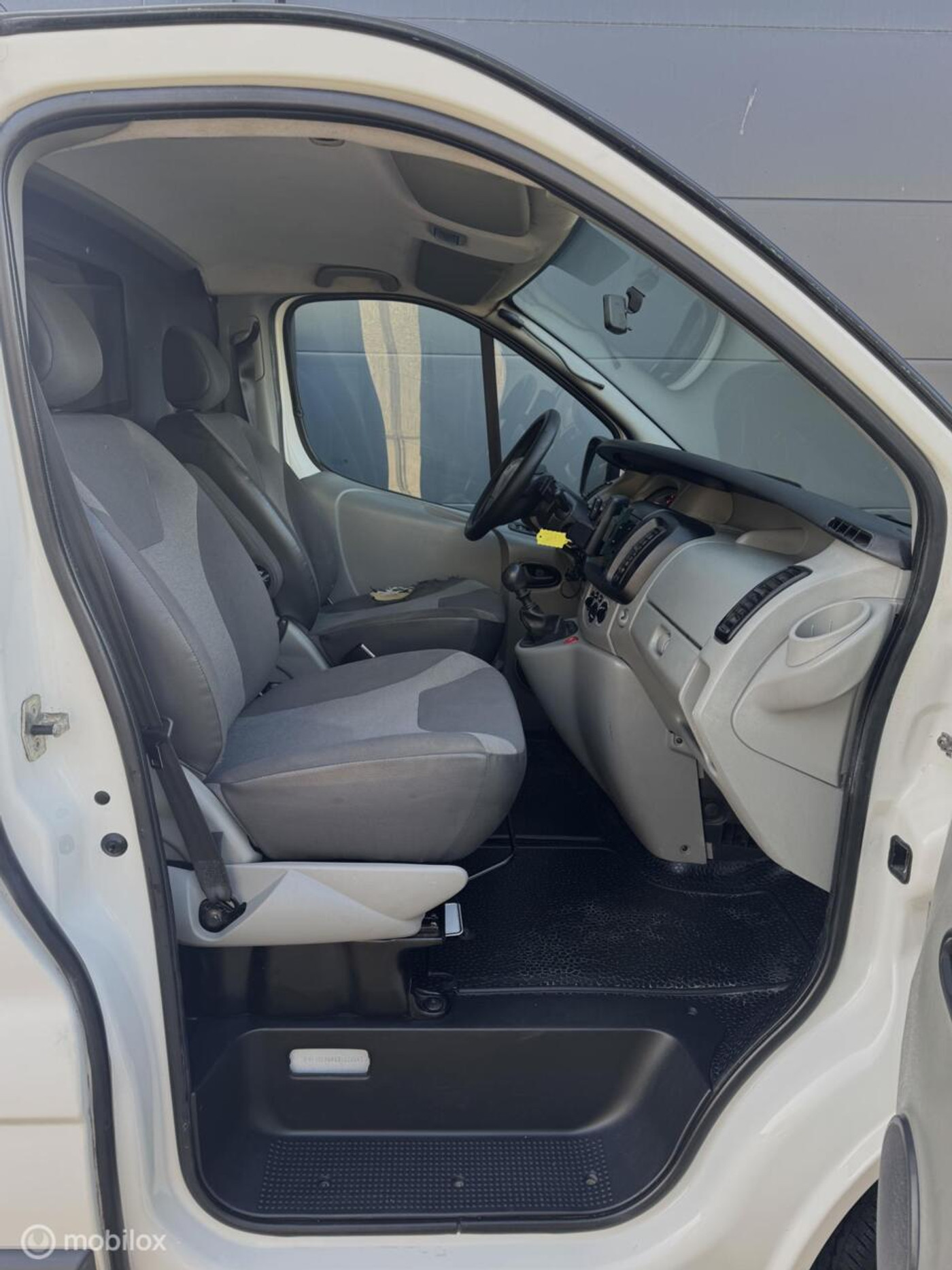 Foto van Renault Trafic T29 L1/h1 2,5 Dci 84kw E4 Fap