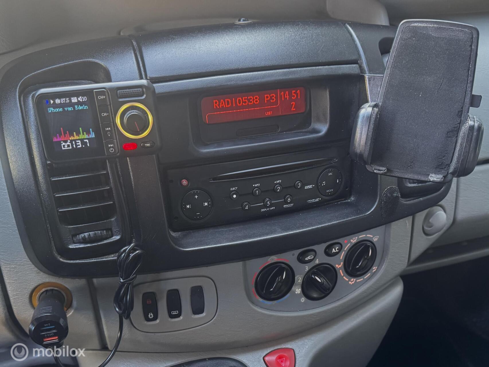 Foto van Renault Trafic T29 L1/h1 2,5 Dci 84kw E4 Fap