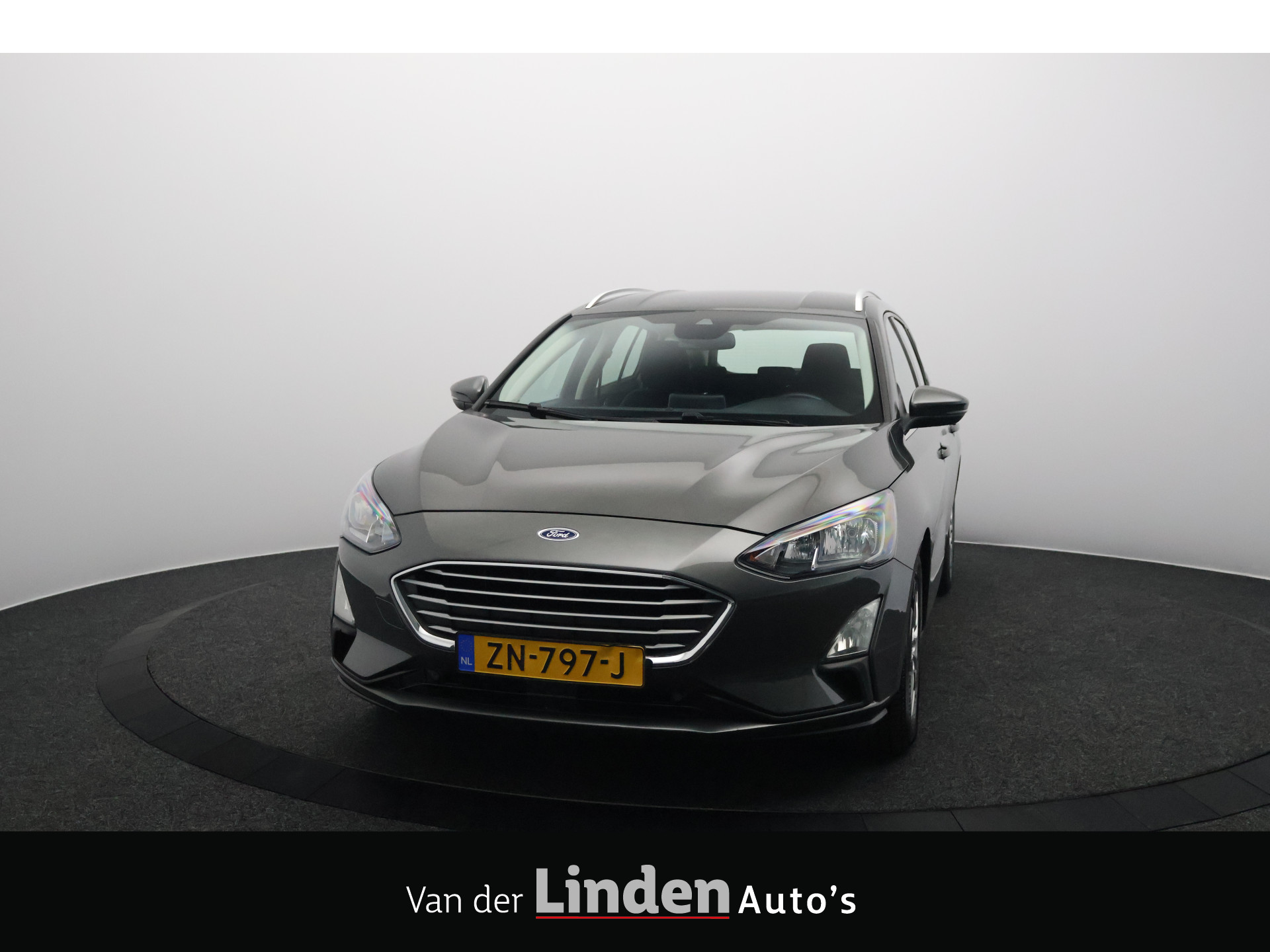 Ford Focus 1.0 EcoBoost Trend Edition Business | Trekhaak | Navigatie | Parkeersensoren 2019 - voorkant