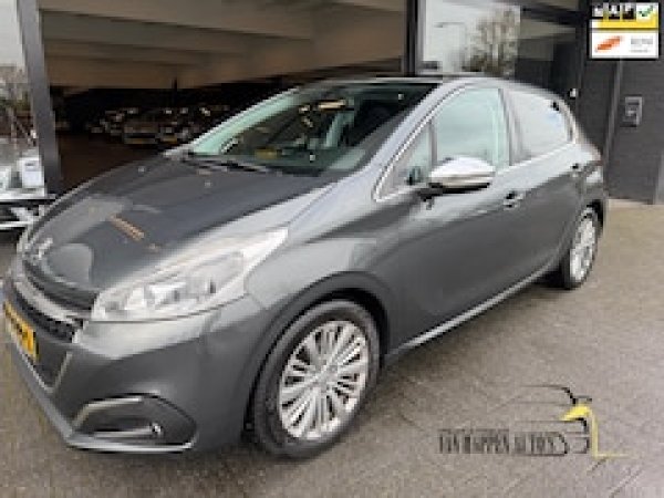 Peugeot 208 1.2 PureTech Allure 2017 - voorkant