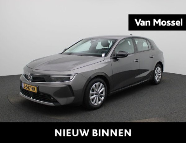 Opel Astra 1.2 Level 2 2023 - voorkant