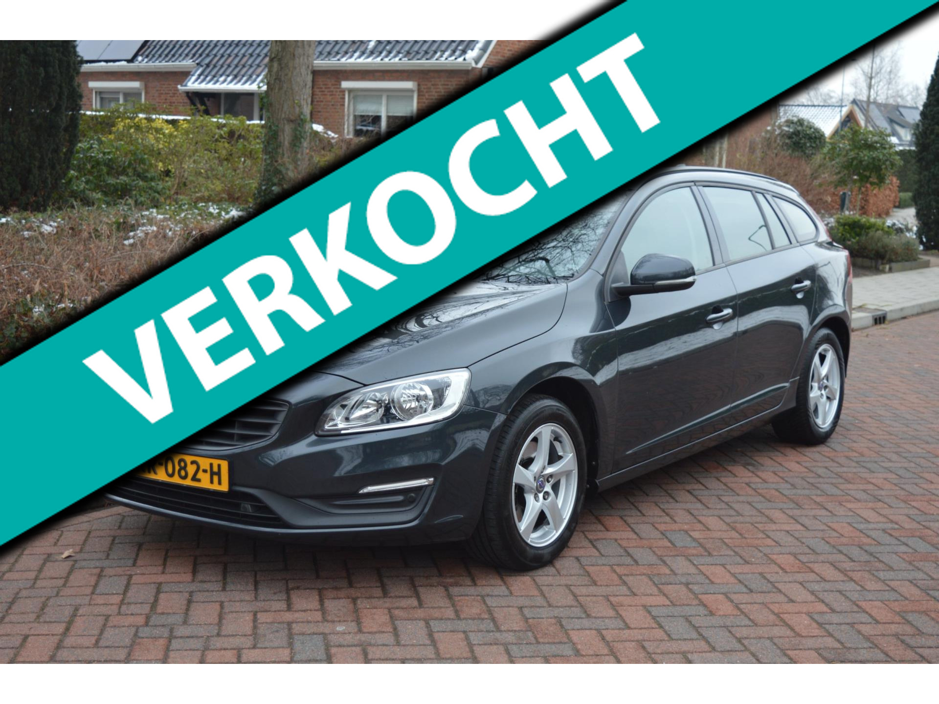 Volvo V60 2.0 D3 Summum navi/dealer onderh/184dkm 2016 - voorkant