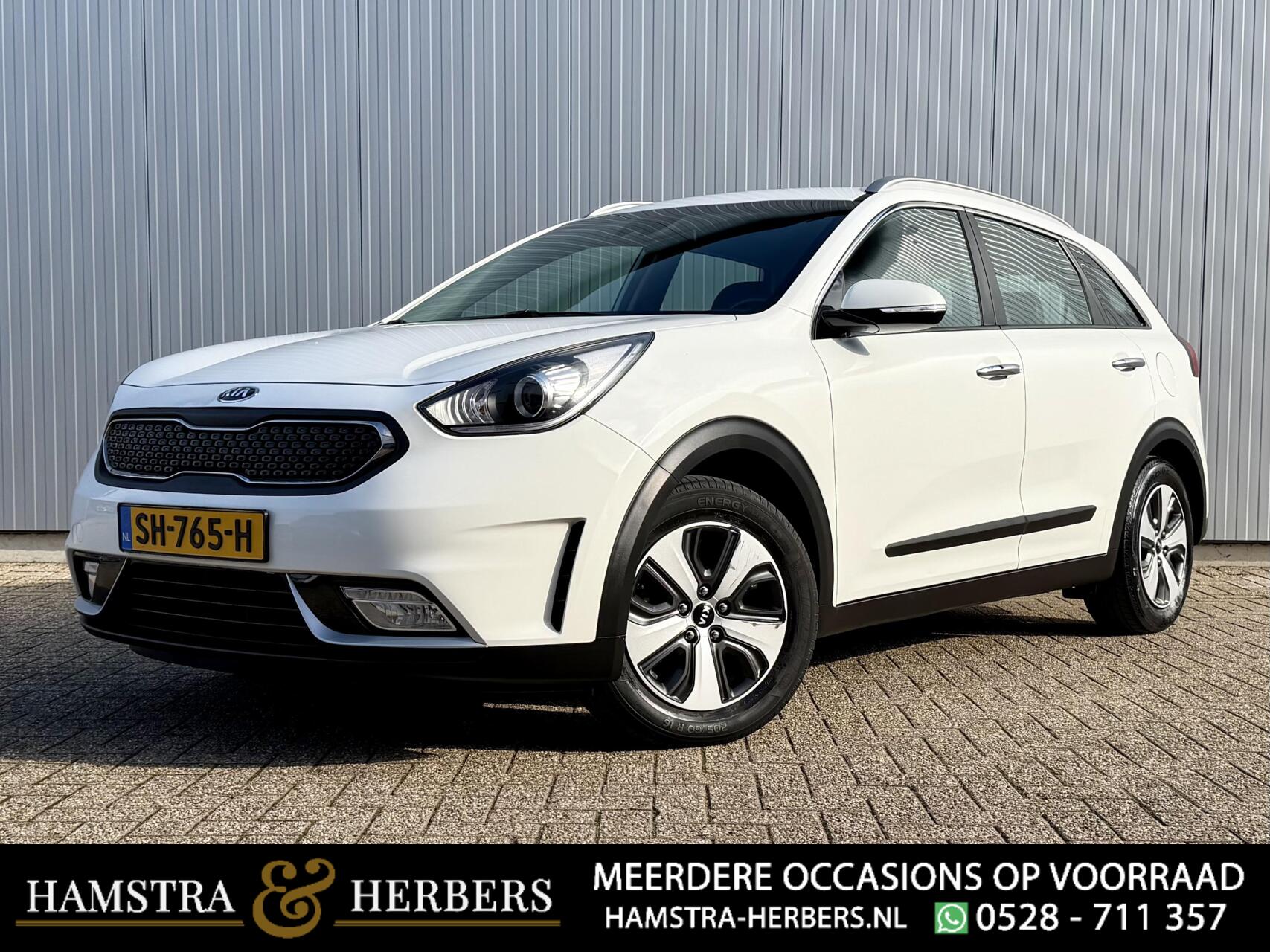 Kia Niro 1.6 GDi Hybrid DynamicLine wit 2018 - voorkant