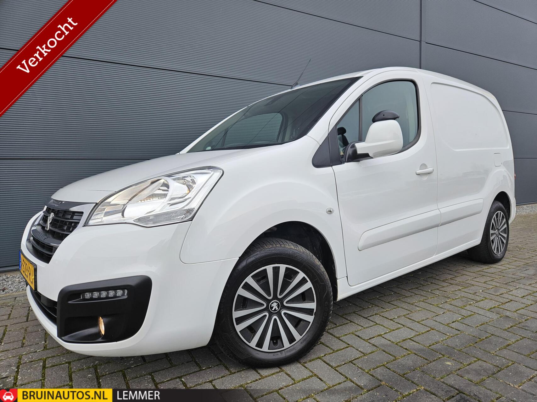 Foto van Peugeot Partner