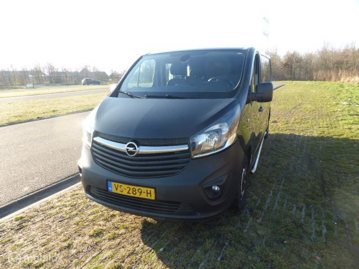 Opel Vivaro 1.6 CDTI L2H1 DC Sport EcoFlex 2015 - voorkant