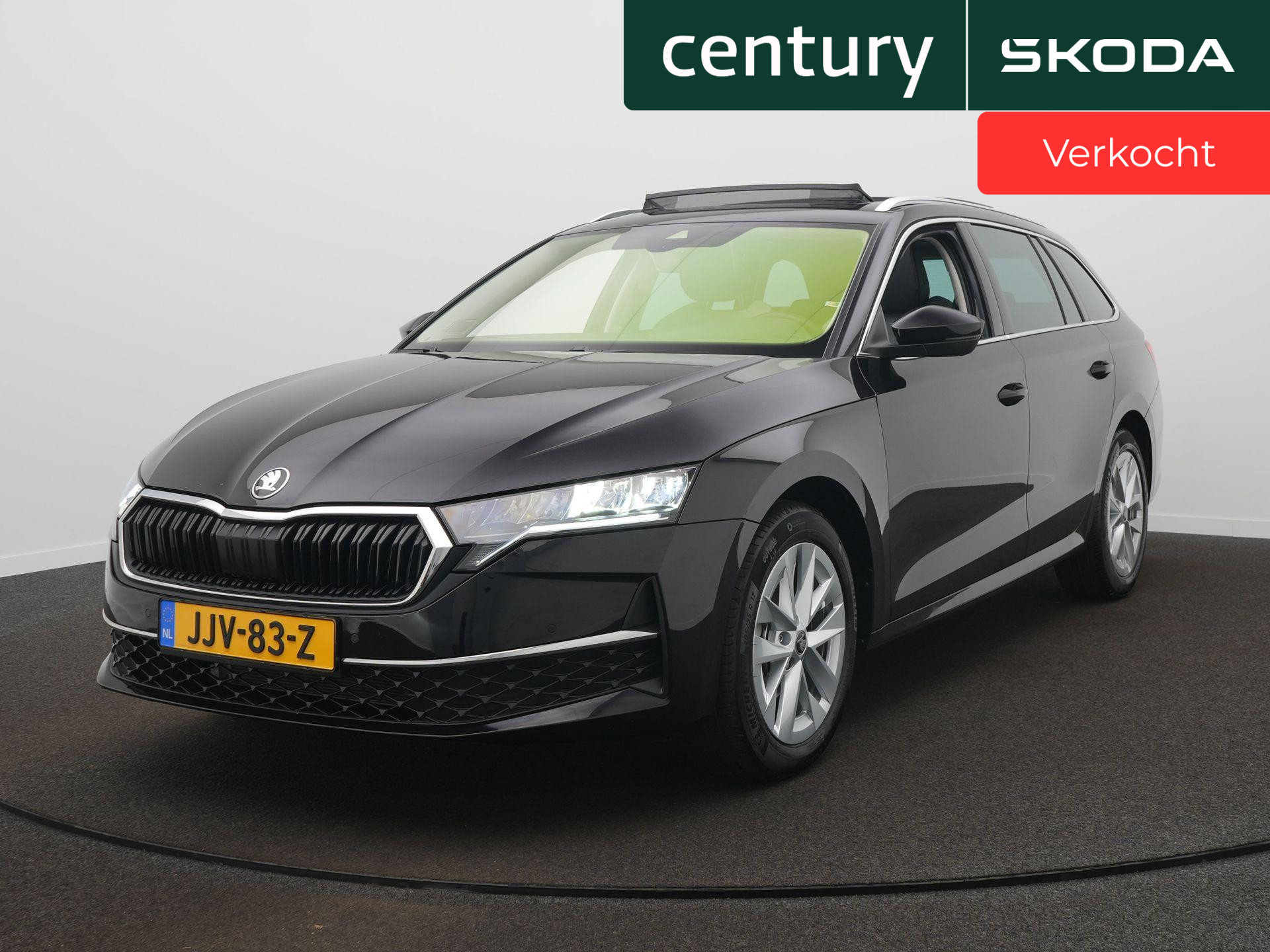 Skoda Octavia 1.5 TSI MHEV Business Edition 2025 - voorkant