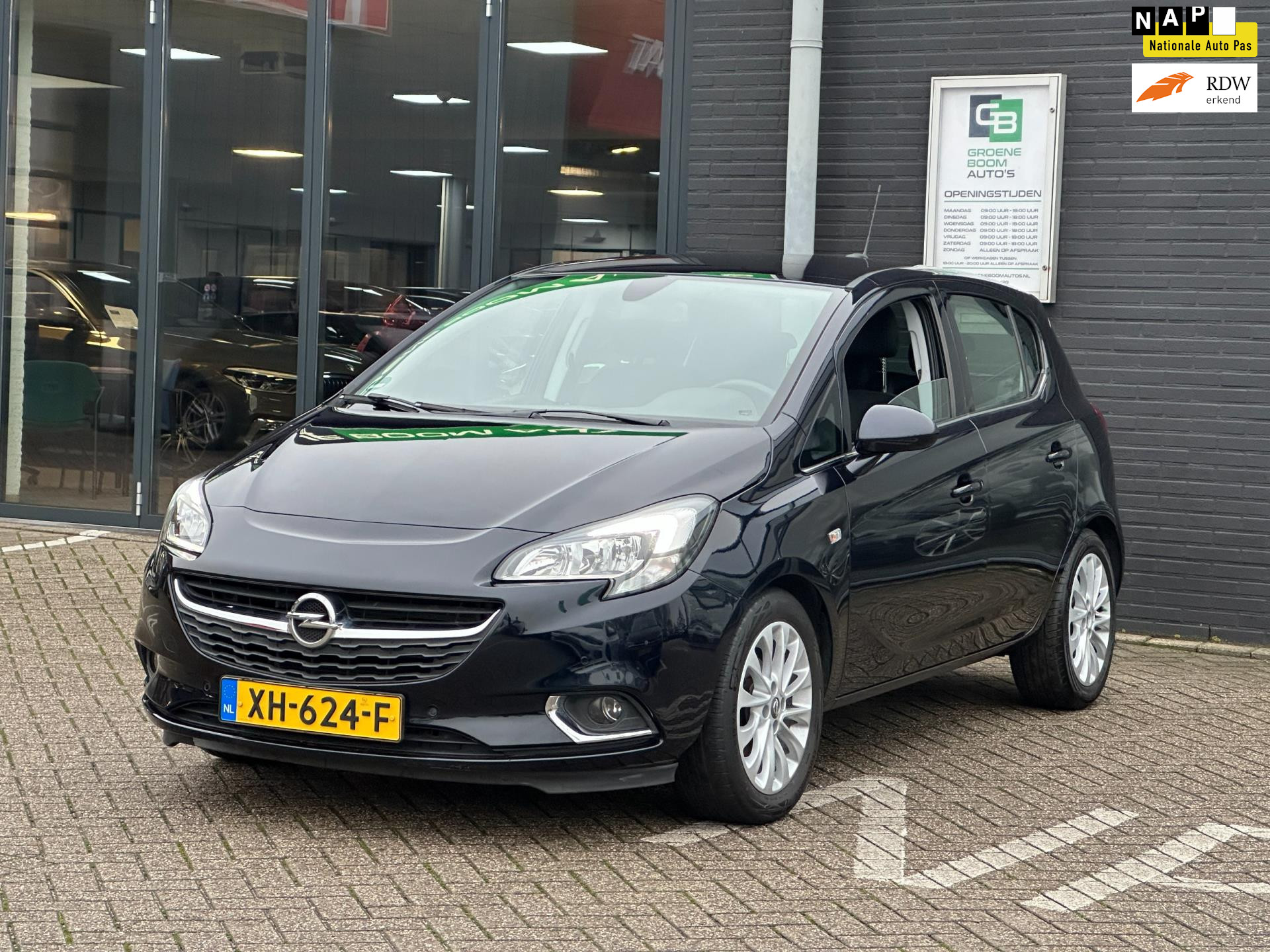Opel Corsa 1.4 Online Edition/CAMERA/CARPLAY/AUTOMAAT/NL-AUTO NAP!! 2018 - voorkant