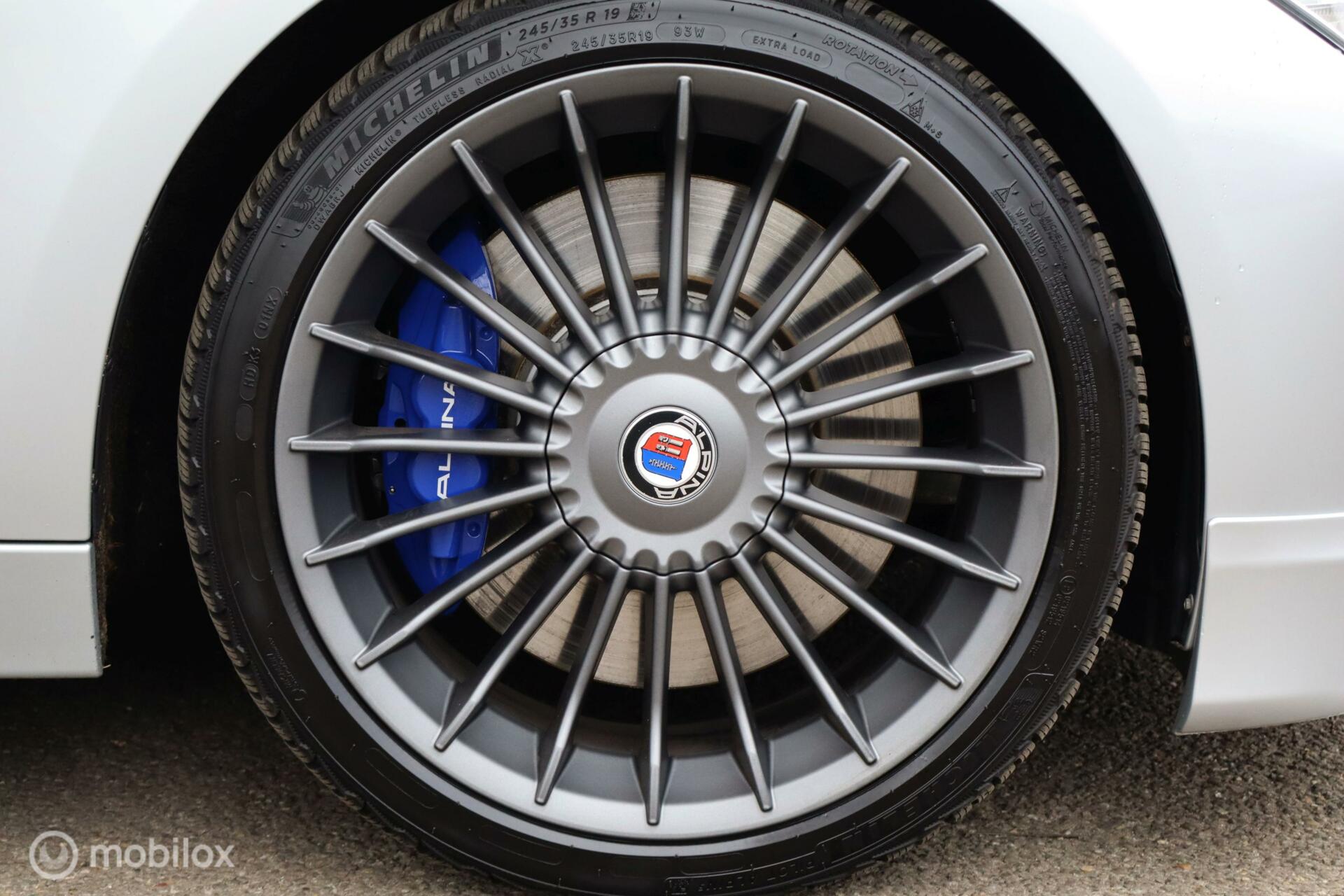 Foto van Alpina B3
