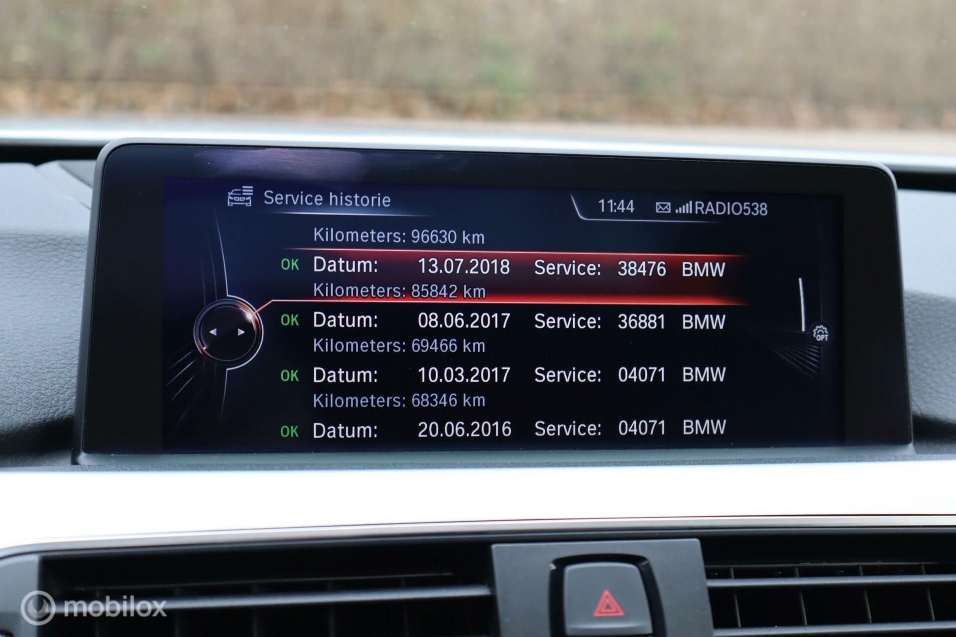 Foto van Alpina B3
