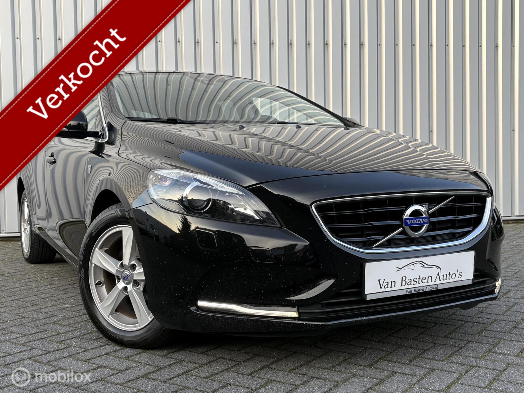 Volvo V40 2.0 D2 Ocean Race | Pano | Leder | Xenon | Camera | PDC | Volledige historie | 2015 - voorkant
