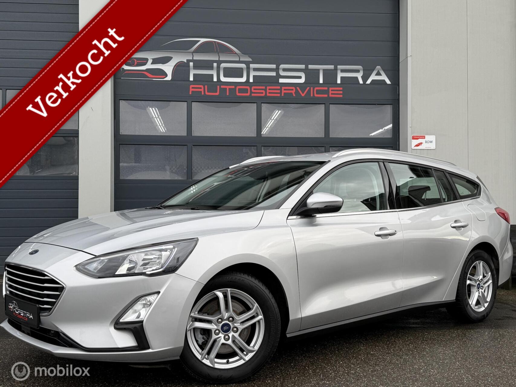 Ford Focus 1.0 EcoBoost Hybrid Trend Camera Carplay LED 2021 - voorkant