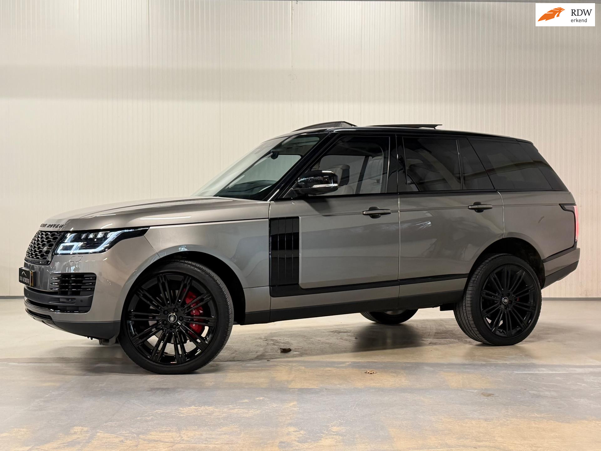 Foto van LAND ROVER RANGE ROVER