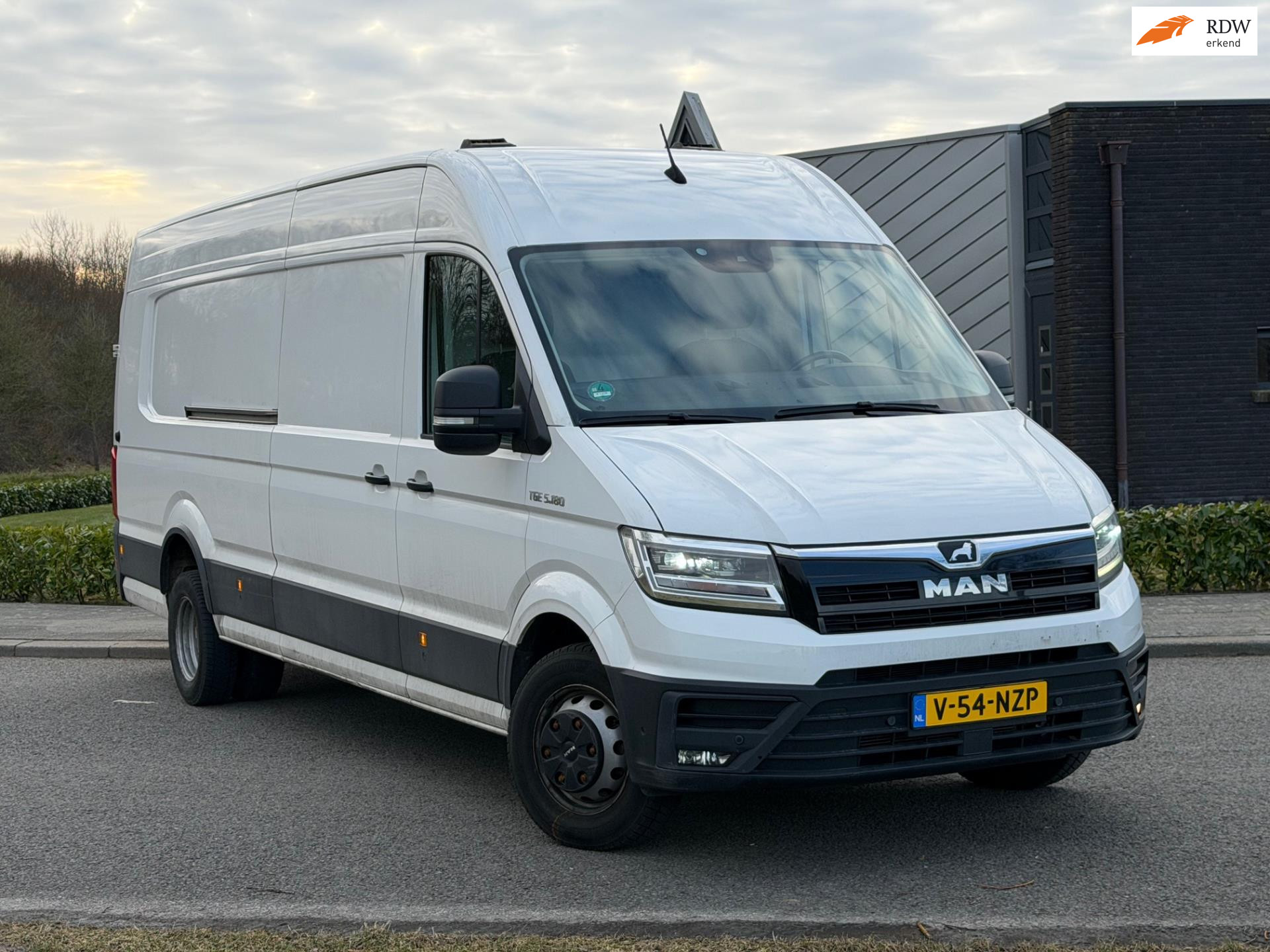 Man Tge 5.180 2.0 DL L5H3 DSG Automaat | Dubbellucht | NAP klopt niet!!| Airco | Stoelverwarming | LED | 2020 - voorkant