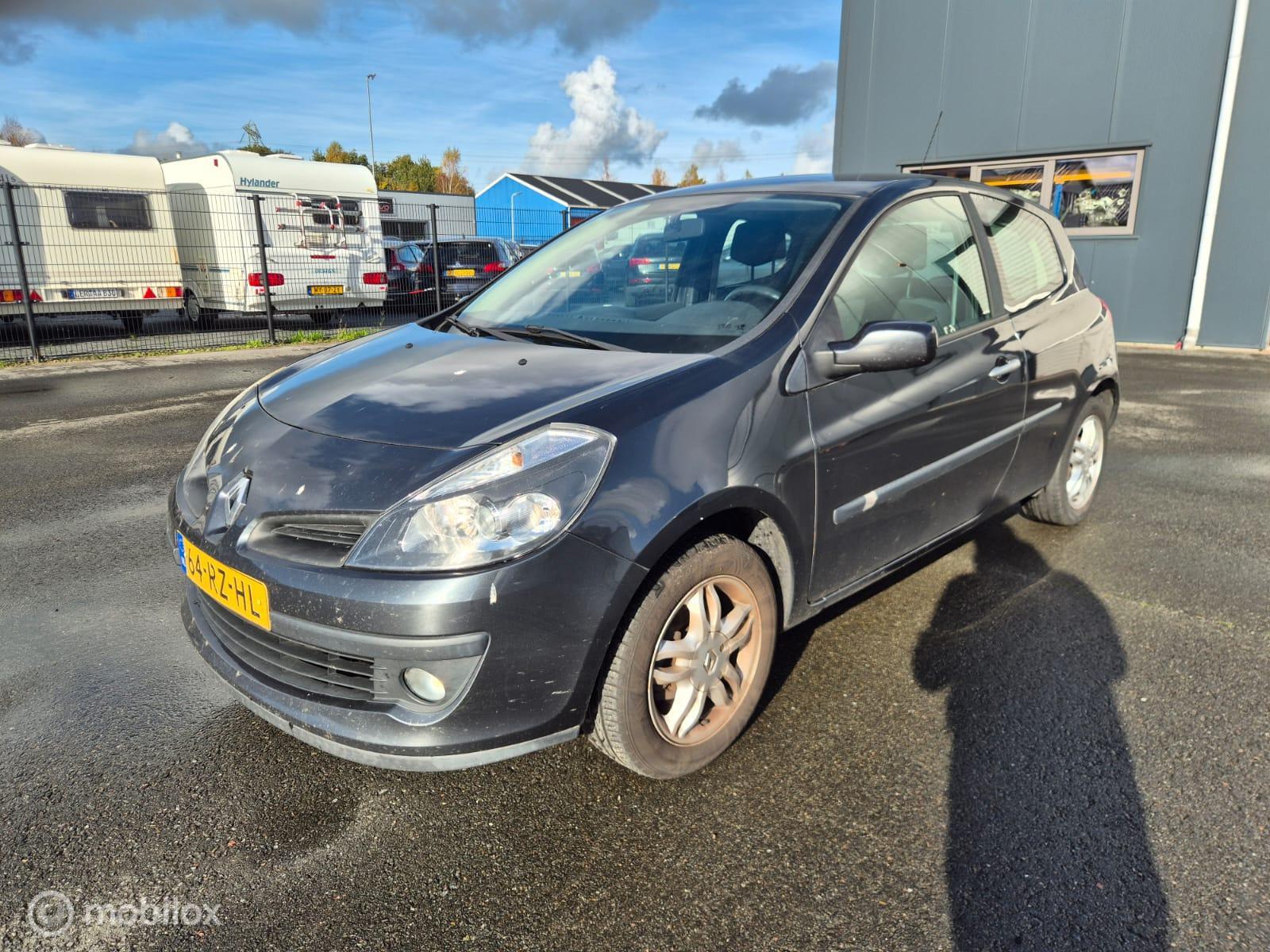 Foto van RENAULT CLIO
