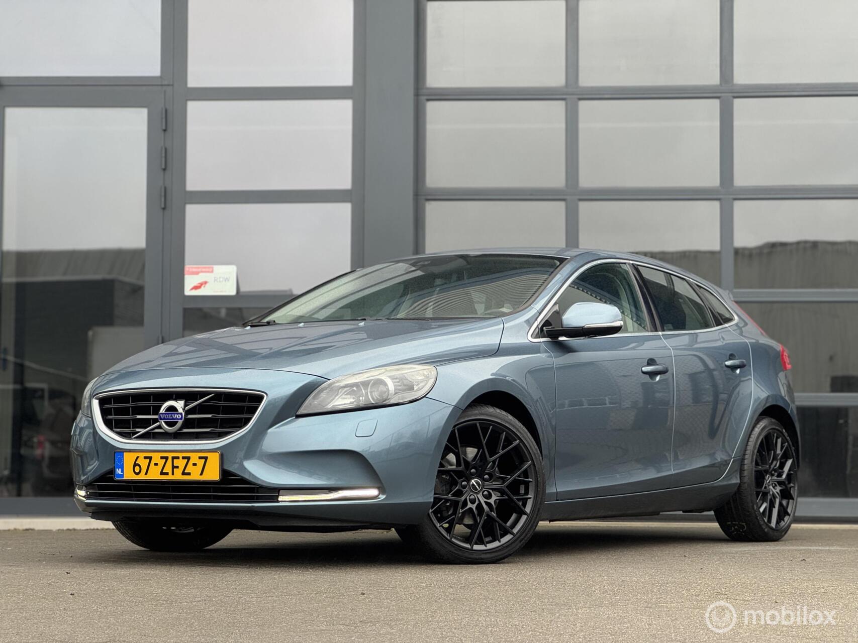 Foto van VOLVO V40