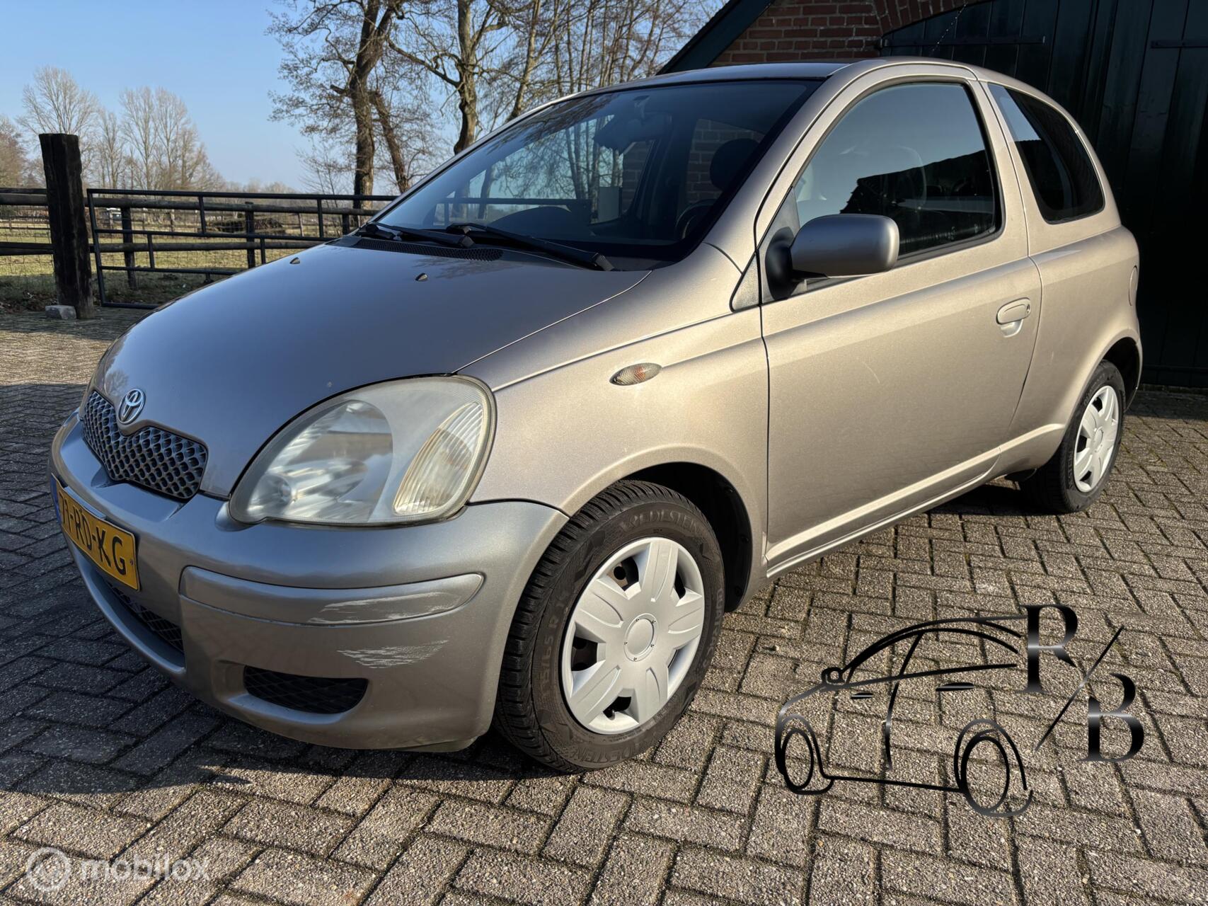 Foto van TOYOTA YARIS