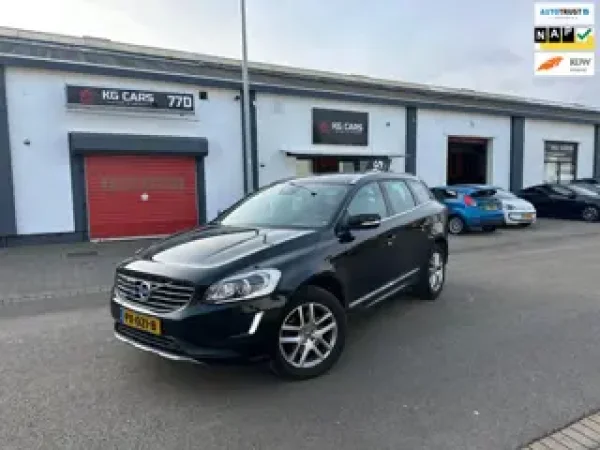 Volvo Xc60 2.0 T5 FWD Polar+ 2017 - voorkant