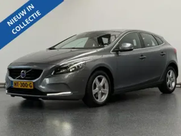 Volvo V40 2.0 D2 R-Design Business 2015 - voorkant
