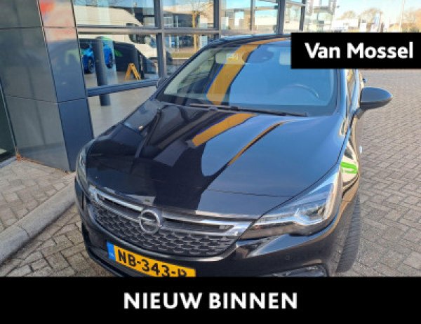 Opel Astra 1.4 Innovation 2017 - voorkant