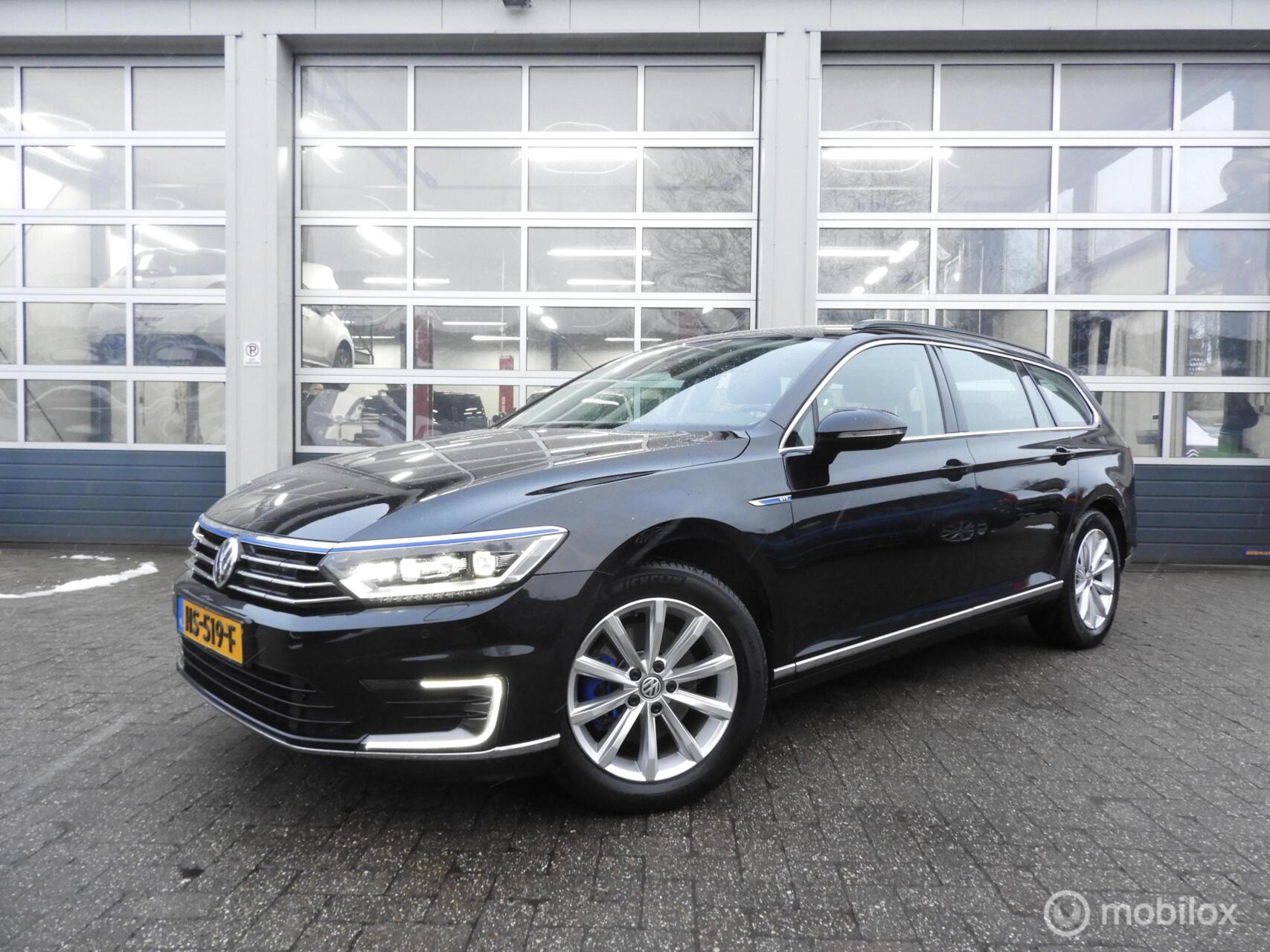 Foto van VOLKSWAGEN PASSAT