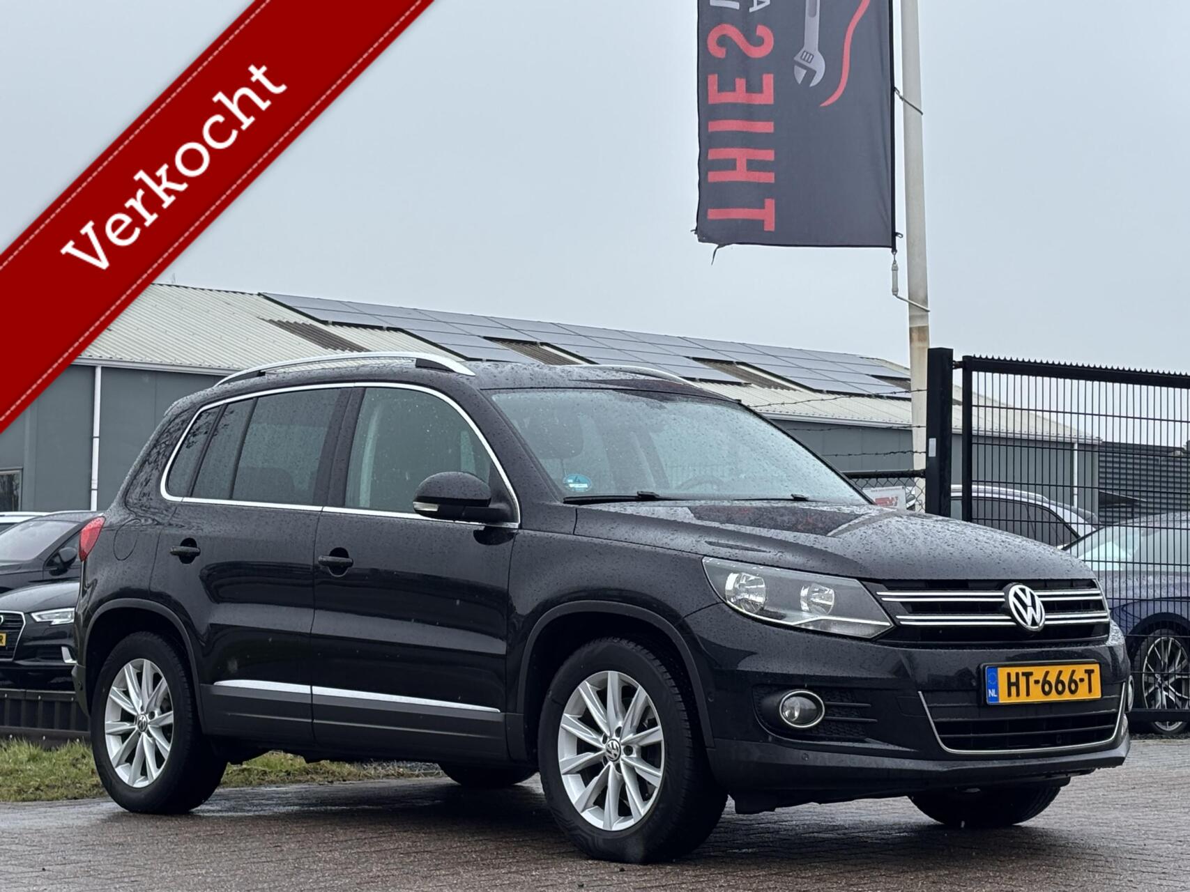 Volkswagen Tiguan 1.4 TSI Sport&Style trekhaak cruise pdc 2016 - voorkant