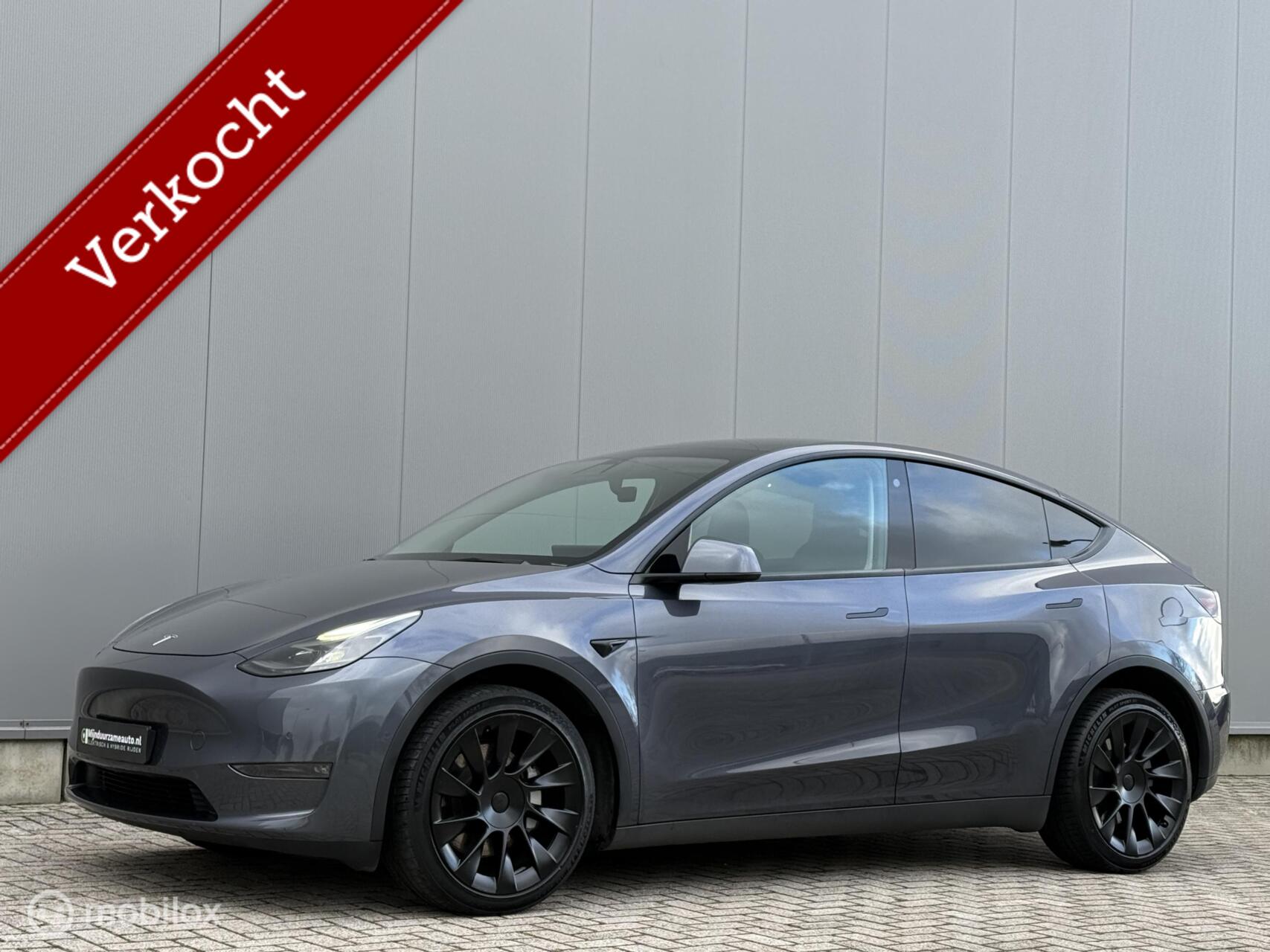 Tesla Model Y Long Range AWD 75 kWh 20 inch velgen - SOH 89% 2021 - voorkant