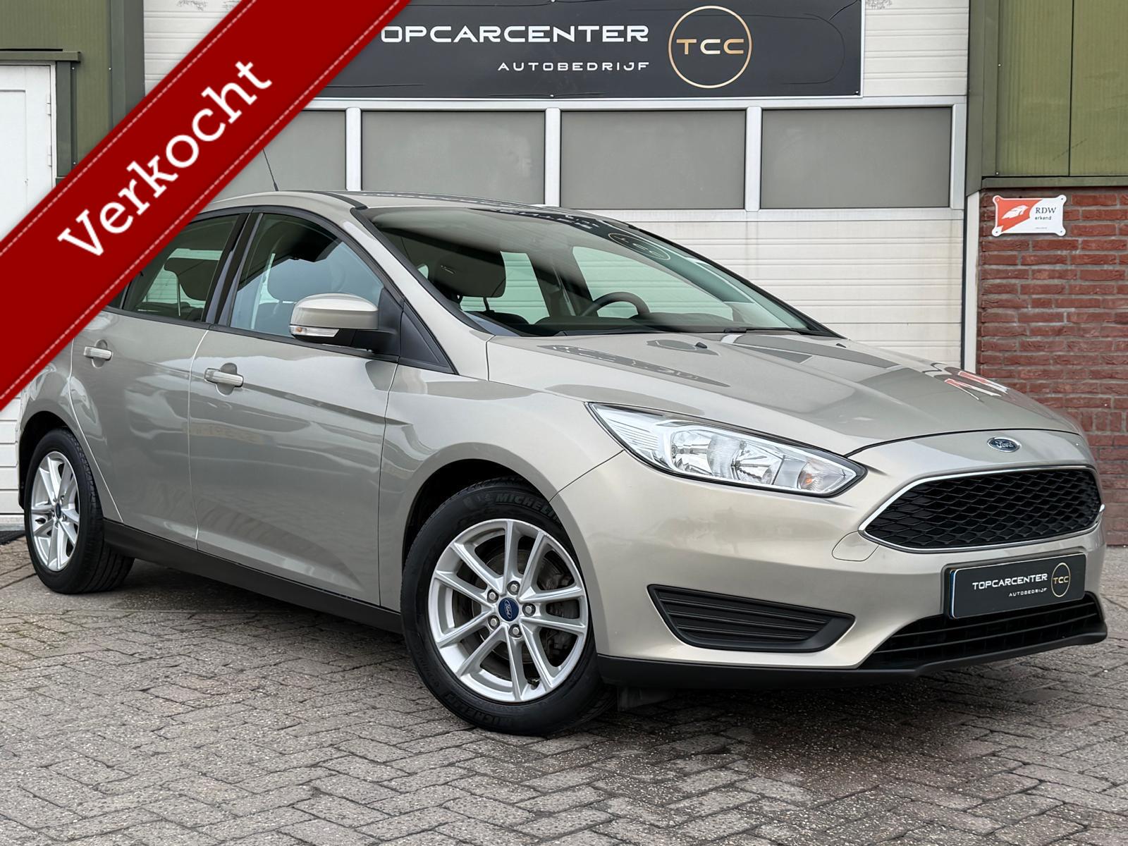 Ford Focus 1.0 Trend/AIRCO/PARKS/NAVI/CRUISE/LM.VELG/APK 2017 - voorkant