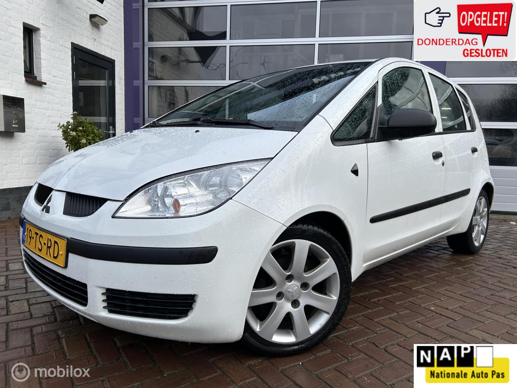 Foto van Mitsubishi Colt