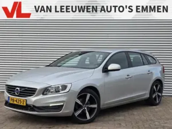 Volvo V60 1.5 T3 Polar+ Dynamic 2017 - voorkant