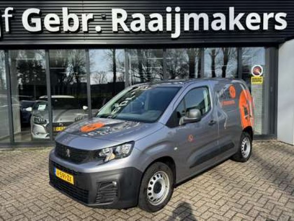 Foto van Peugeot Partner