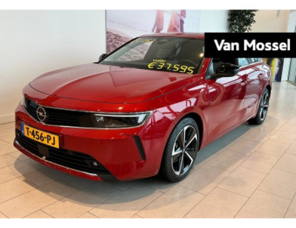 Opel Astra 1.2 Business Elegance 2023 - voorkant