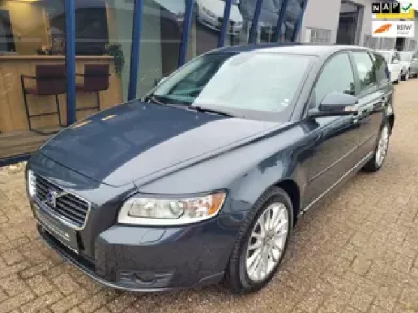 Volvo V50 2.0 Edition II 2010 - voorkant